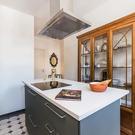 The Rent - In Trastevere Area Apartment Rome